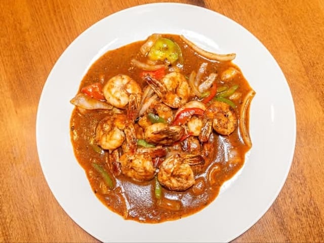Jerk or Curry Shrimp Lunch.
